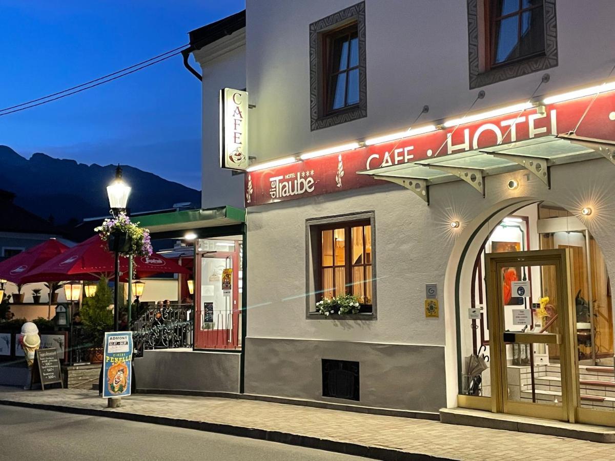 Hotel Die Traube Admont Esterno foto